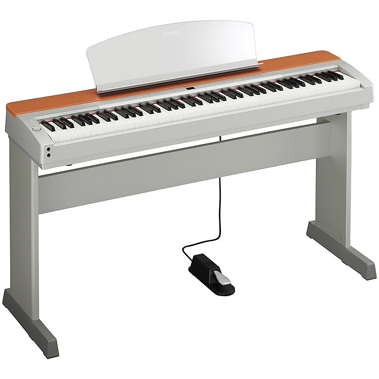 Yamaha P 155