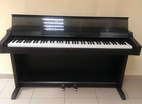 Yamaha YDP 200