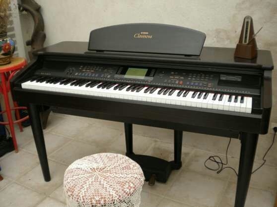 Yamaha CVP 105